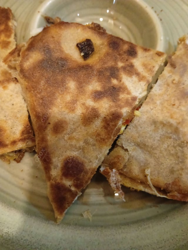 Delicious Chicken Quesadillas prepared by COOX