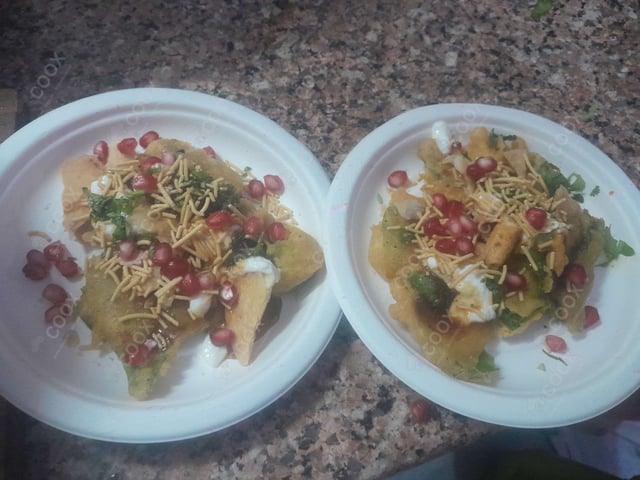 Delicious Palak Patta Chaat prepared by COOX