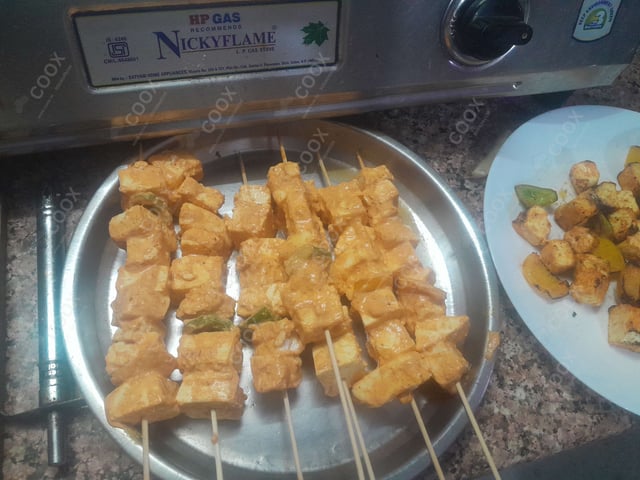 Delicious Paneer Tikka prepared by COOX