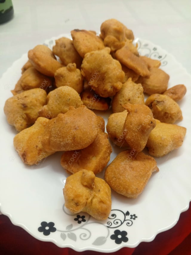 Delicious Mix Pakode prepared by COOX