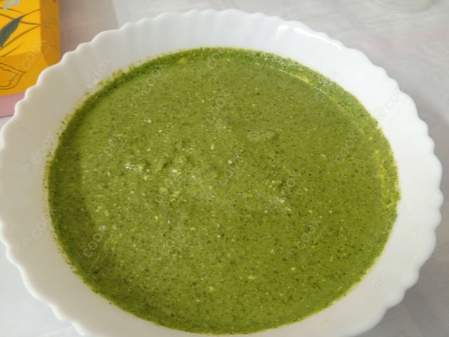 Delicious Green Chutney prepared by COOX