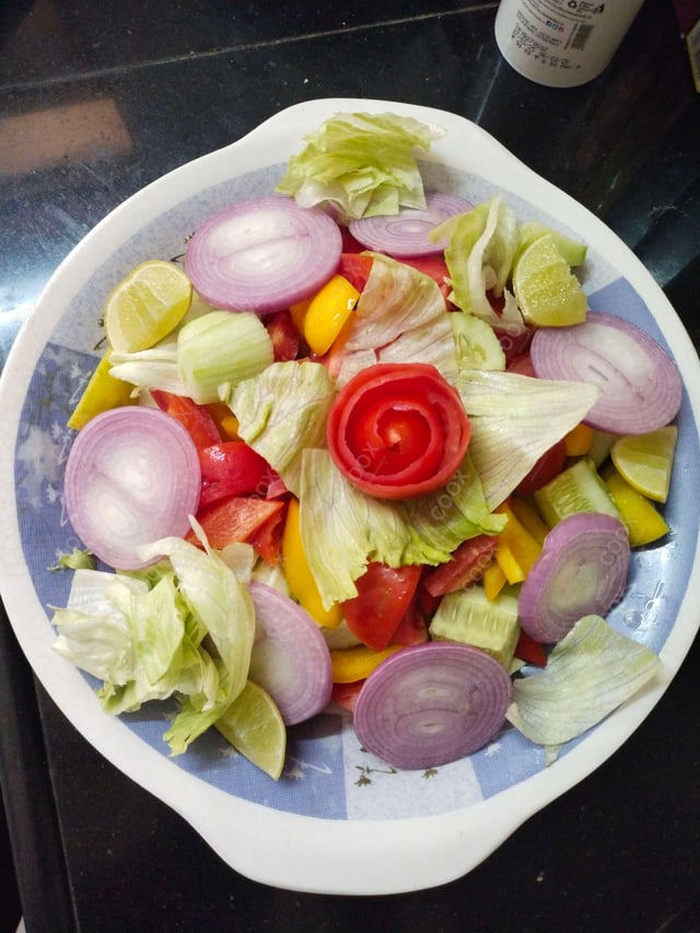 Tasty Garden Fresh Salad cooked by COOX chefs cooks during occasions parties events at home