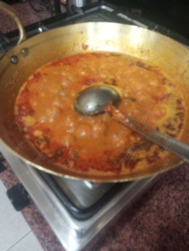 Delicious Gatte ki Sabzi prepared by COOX