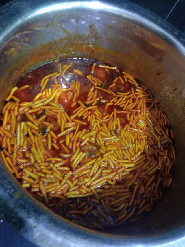 Delicious Tomato Curry prepared by COOX