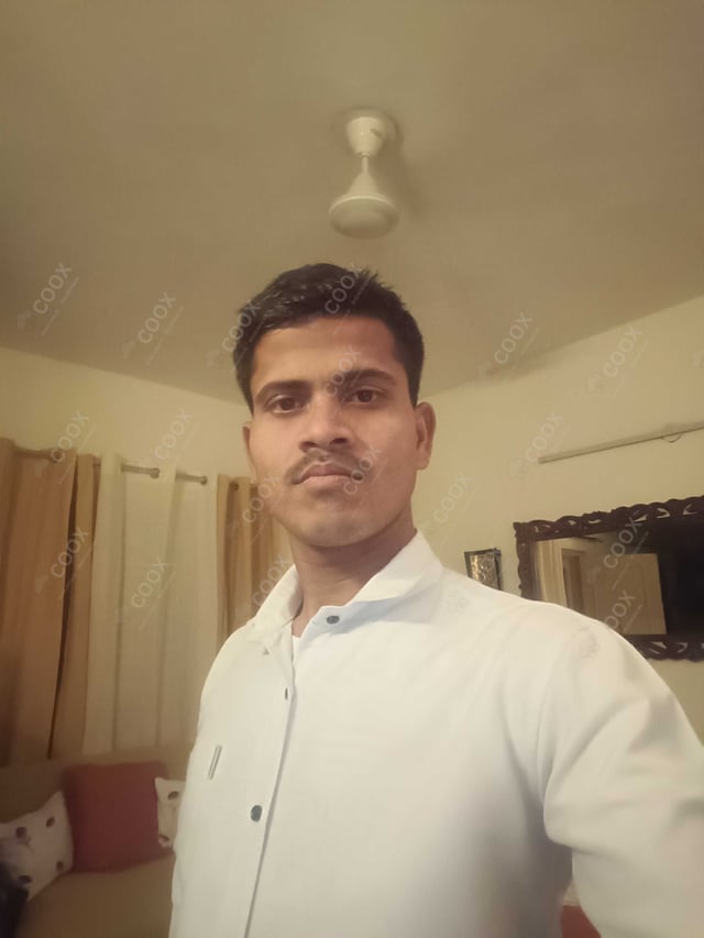 Chef from COOX at bookings. Professional cooks chefs at home