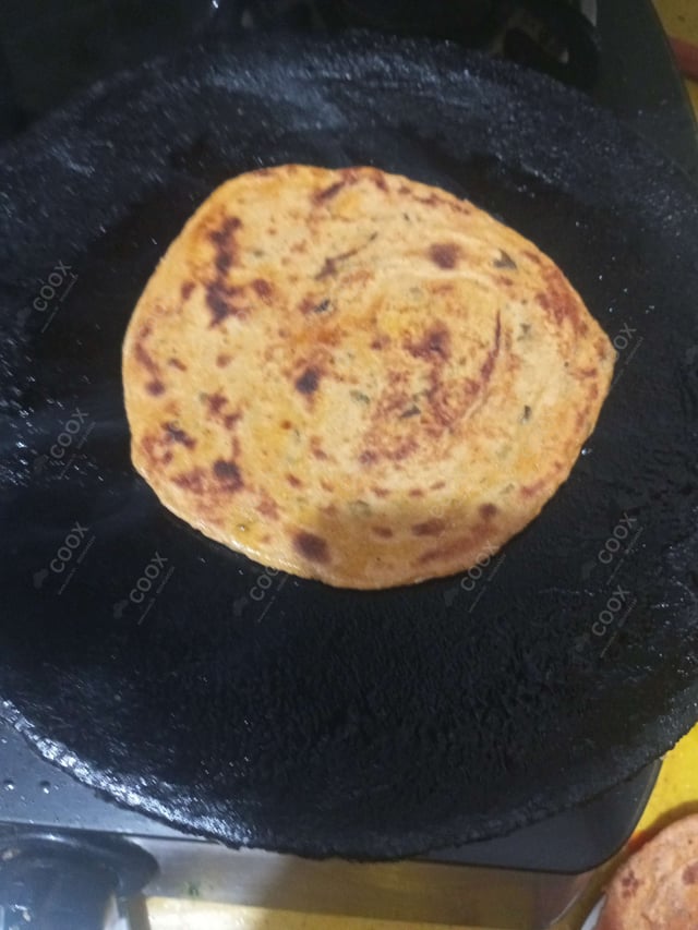 Delicious Lachha Paranthas prepared by COOX