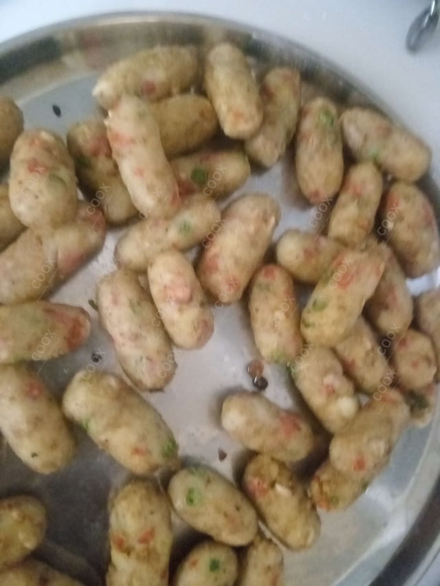 Delicious Veg Cutlets prepared by COOX