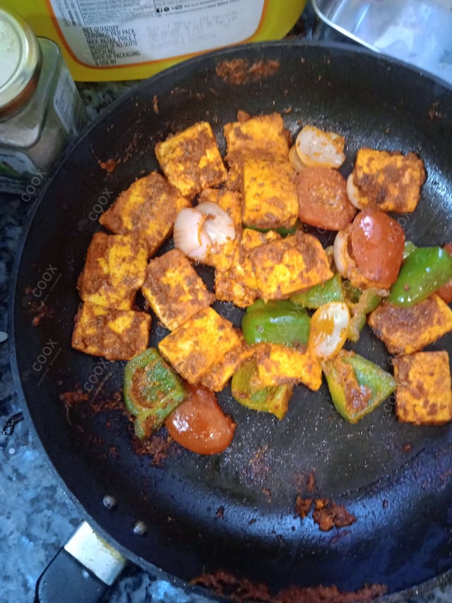 Delicious Paneer Tikka prepared by COOX