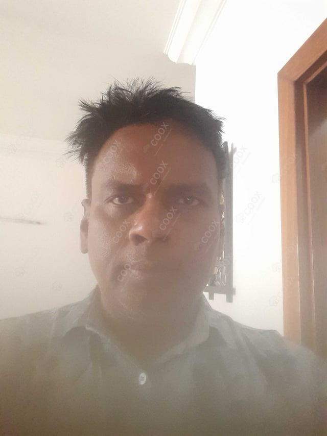 Chef from COOX at bookings. Professional cooks chefs at home