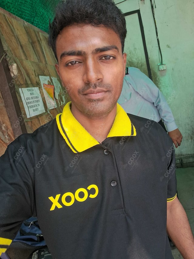 Chef from COOX at bookings. Professional cooks chefs at home