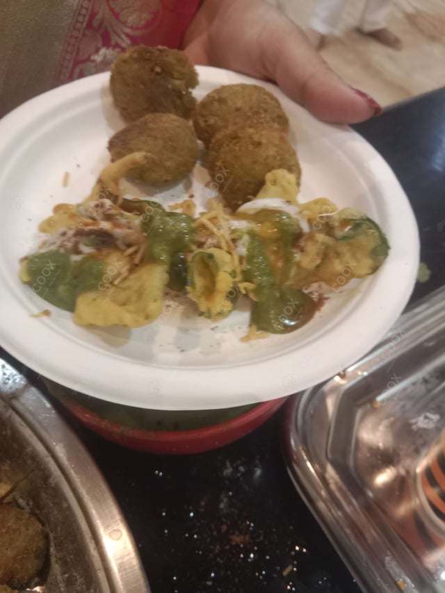 Delicious Palak Patta Chaat prepared by COOX