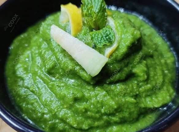 Delicious Green Chutney prepared by COOX