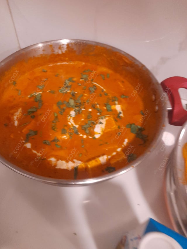 Delicious Shahi Paneer prepared by COOX