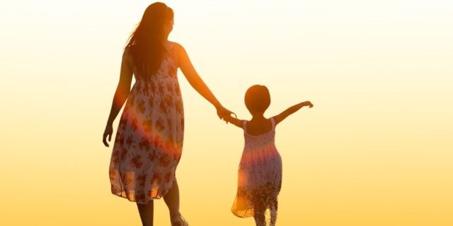 Find hire top rated cooks chefs for Daughter's Day occasion via COOX. Book highly trained professional chefs for house parties and other occasions online