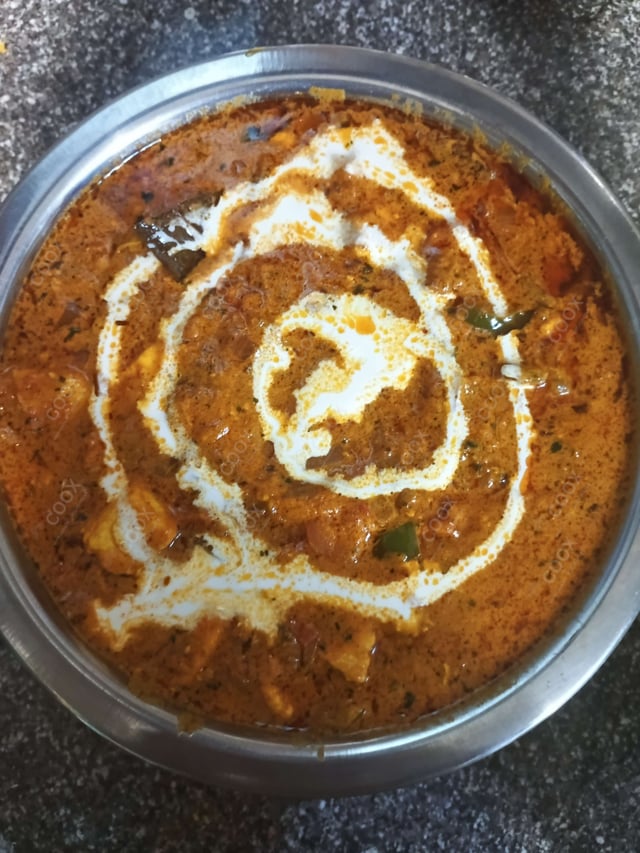 Delicious Paneer Lababdar prepared by COOX