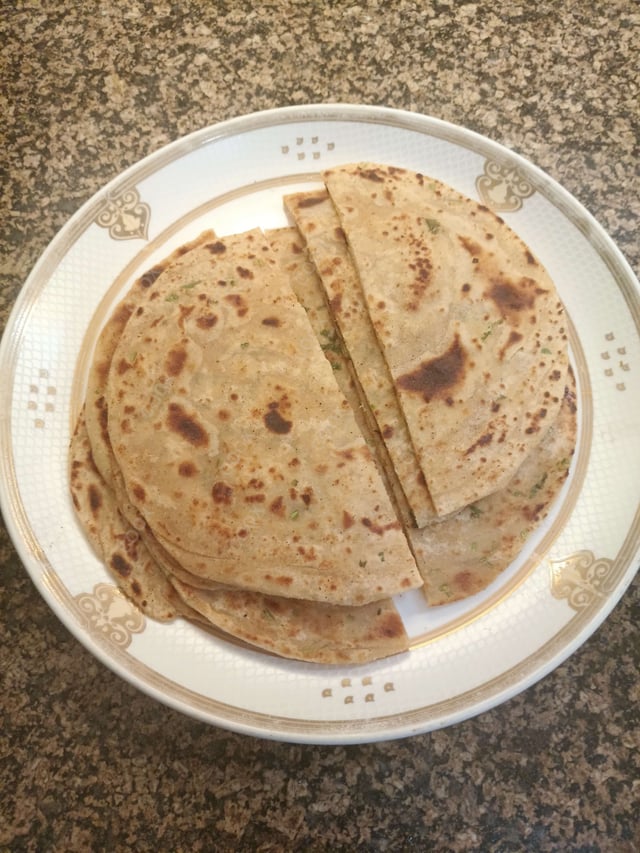 Delicious Naan (Butter / Garlic) prepared by COOX