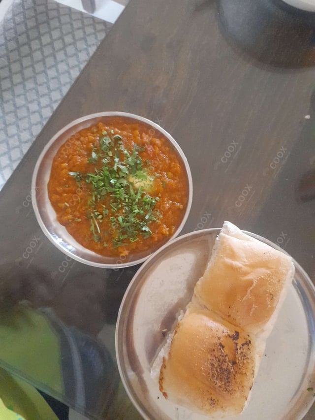 Delicious Pav Bhaji prepared by COOX