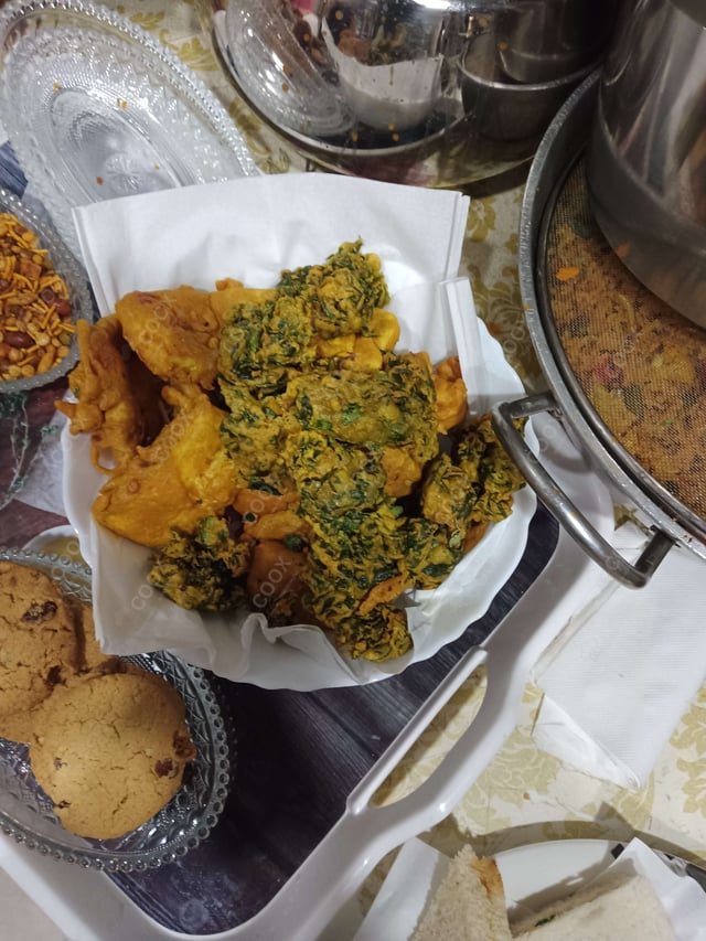 Delicious Mix Pakode prepared by COOX