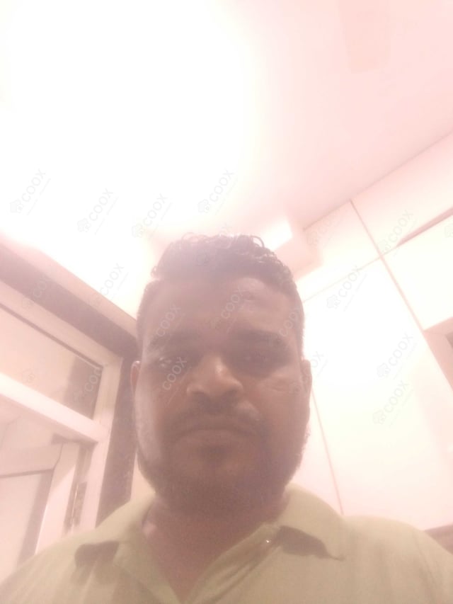 Chef from COOX at bookings. Professional cooks chefs at home
