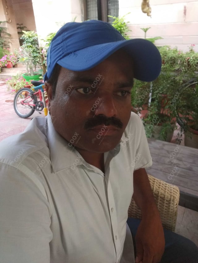 Chef from COOX at bookings. Professional cooks chefs at home