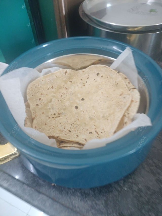 Delicious Tawa Rotis prepared by COOX