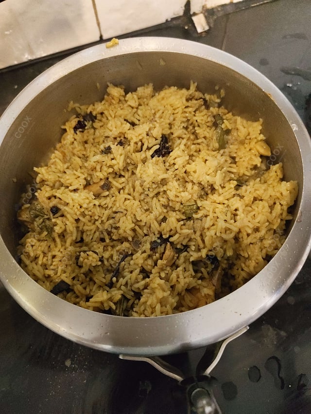 Delicious Chicken Biryani prepared by COOX