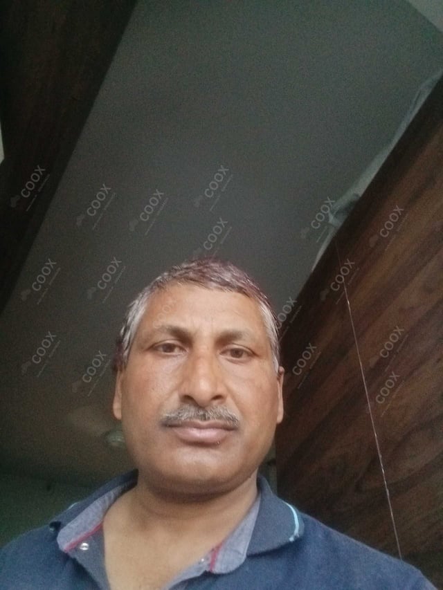 Chef from COOX at bookings. Professional cooks chefs at home