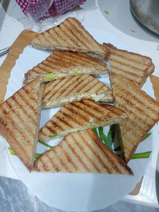 Delicious Veg Grilled Sandwiches prepared by COOX