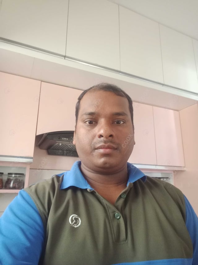 Chef from COOX at bookings. Professional cooks chefs at home