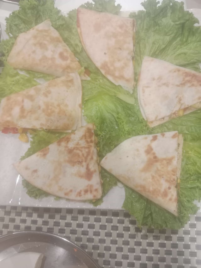 Delicious Veg Quesadillas prepared by COOX