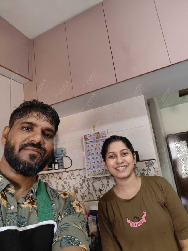Chef from COOX at bookings. Professional cooks chefs at home