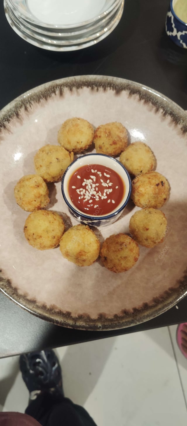 Delicious Fried Cheese Balls prepared by COOX