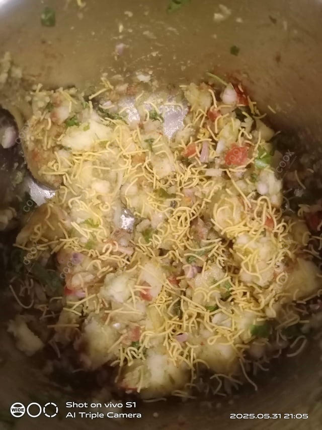 Delicious Aloo Chaat prepared by COOX