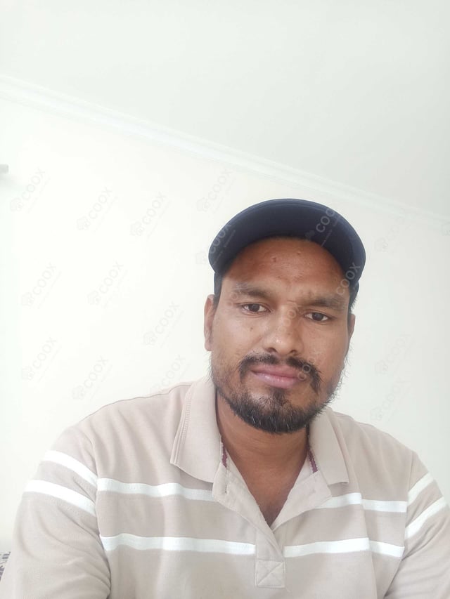 Chef from COOX at bookings. Professional cooks chefs at home