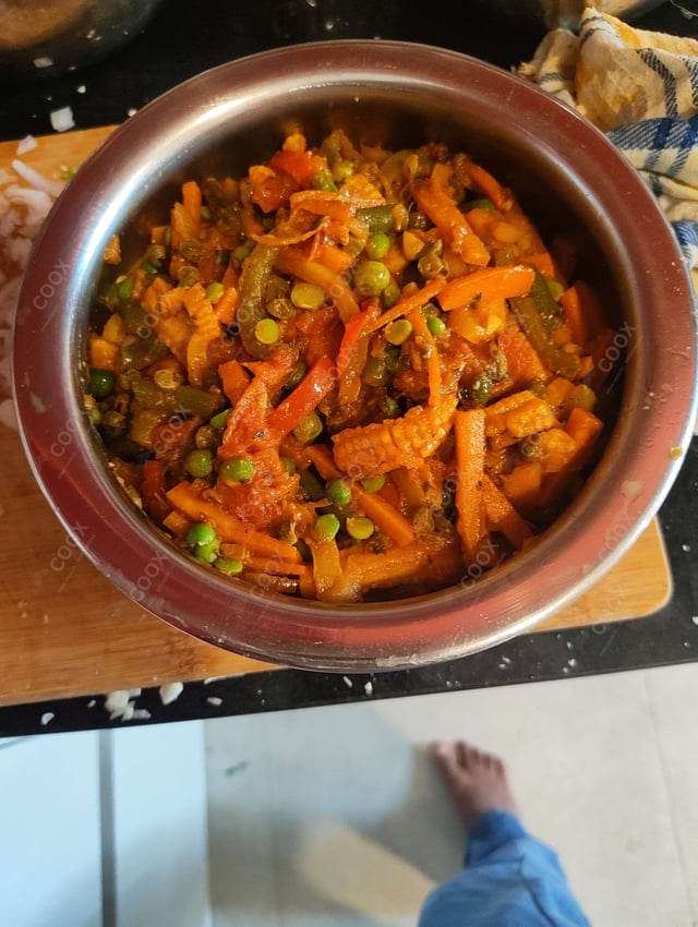 Delicious Veg Jalfrezi prepared by COOX