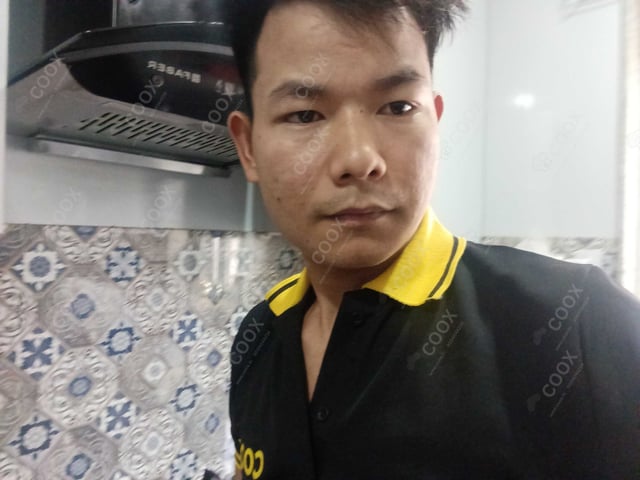 Chef from COOX at bookings. Professional cooks chefs at home