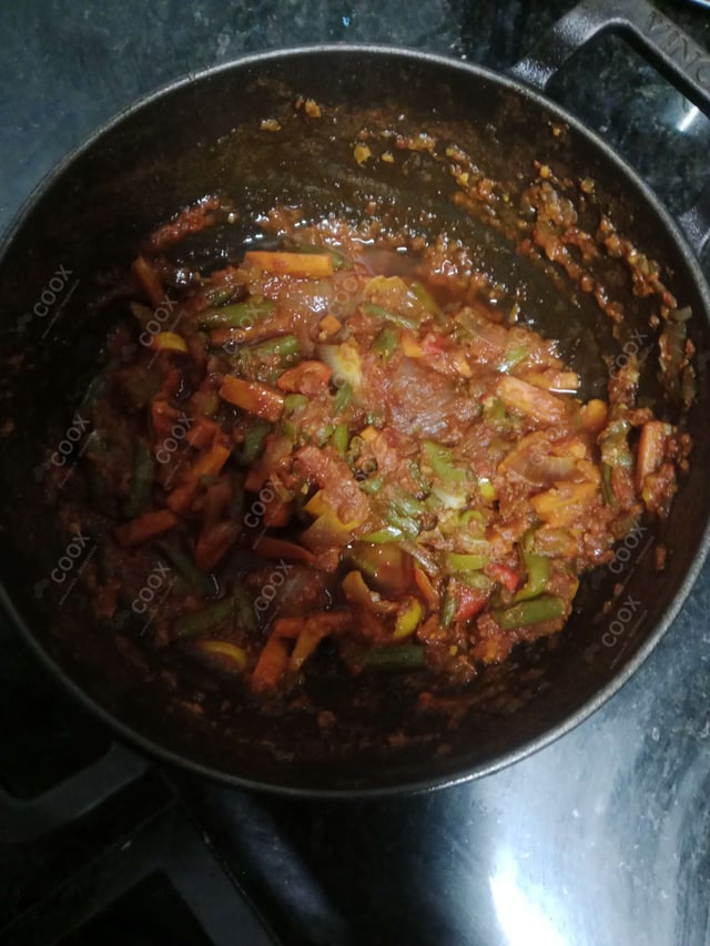 Delicious Veg Jalfrezi prepared by COOX