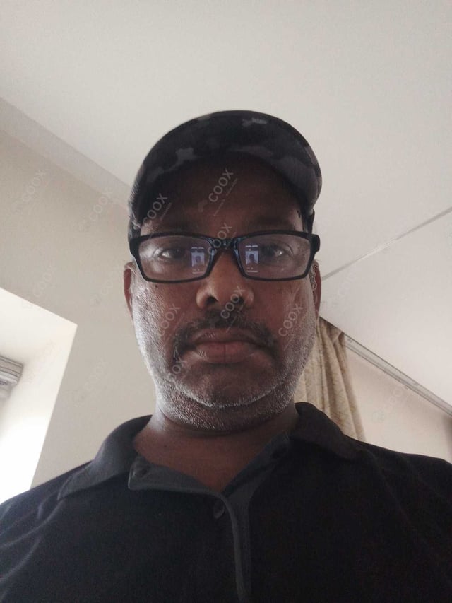 Chef from COOX at bookings. Professional cooks chefs at home