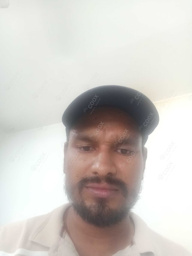 Chef from COOX at bookings. Professional cooks chefs at home