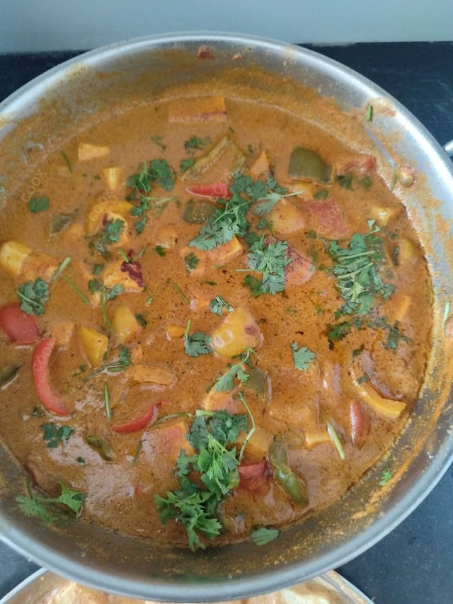 Delicious Kadhai Paneer prepared by COOX