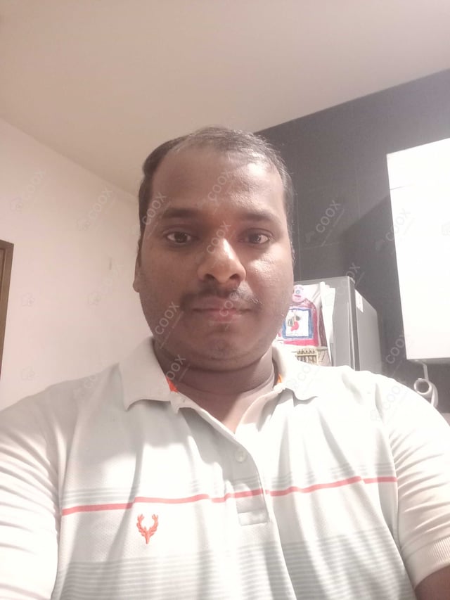 Chef from COOX at bookings. Professional cooks chefs at home