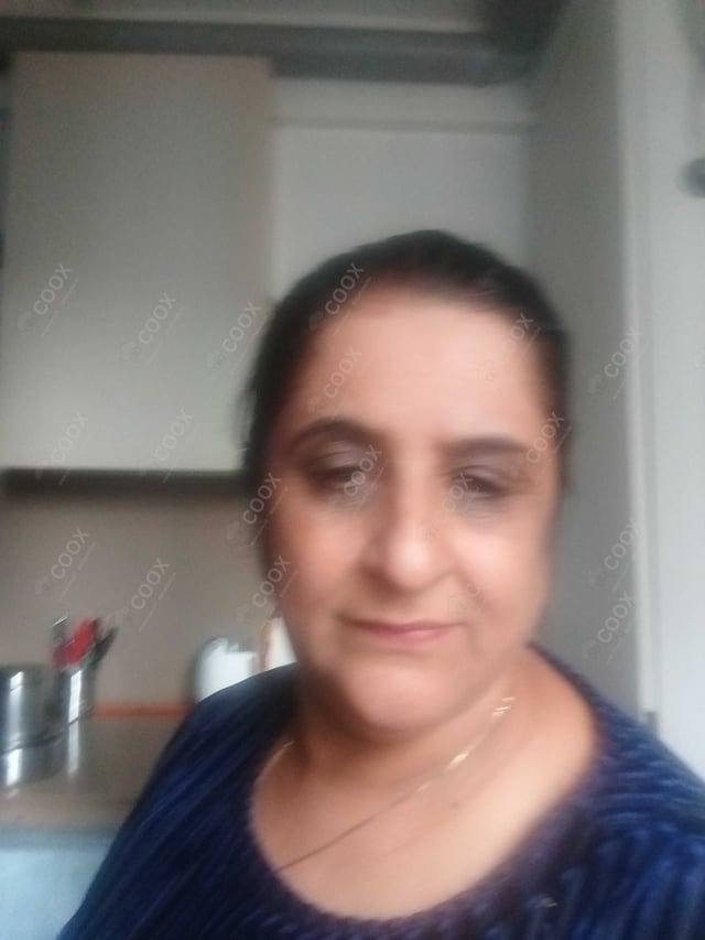 Chef from COOX at bookings. Professional cooks chefs at home