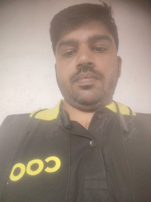 Chef from COOX at bookings. Professional cooks chefs at home