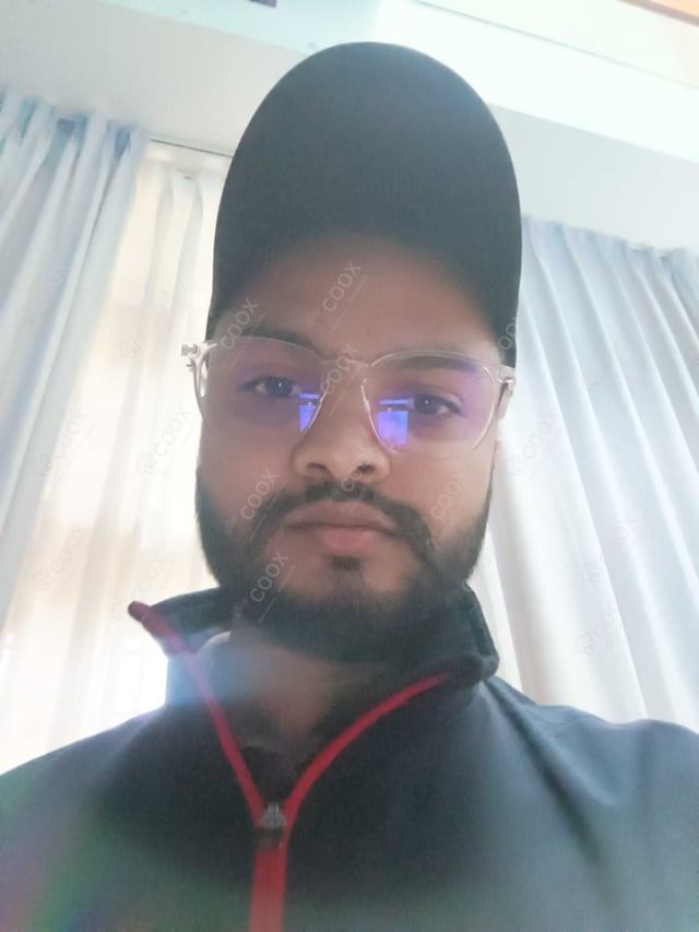 Chef from COOX at bookings. Professional cooks chefs at home