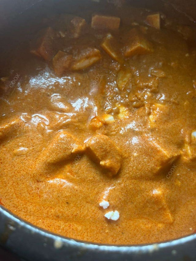 Delicious Shahi Paneer prepared by COOX