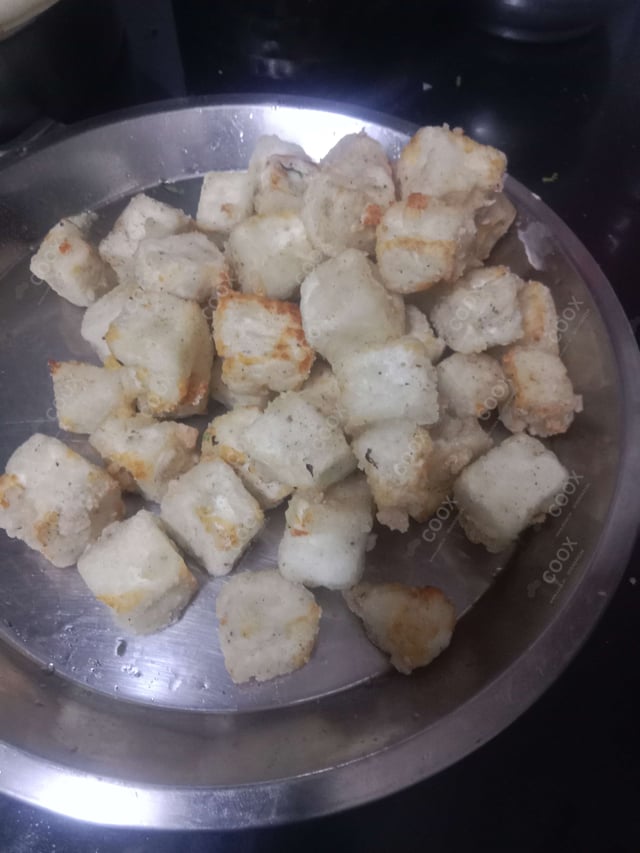 Delicious Chilli Paneer (Dry) prepared by COOX