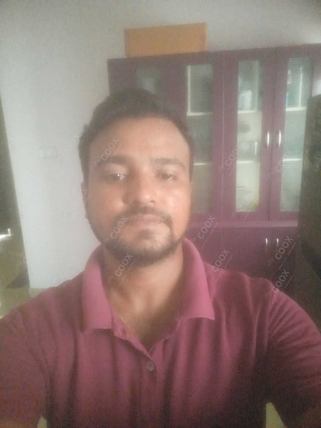 Chef from COOX at bookings. Professional cooks chefs at home