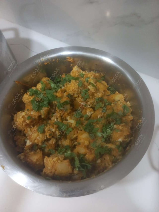 Delicious Aloo Gobhi prepared by COOX