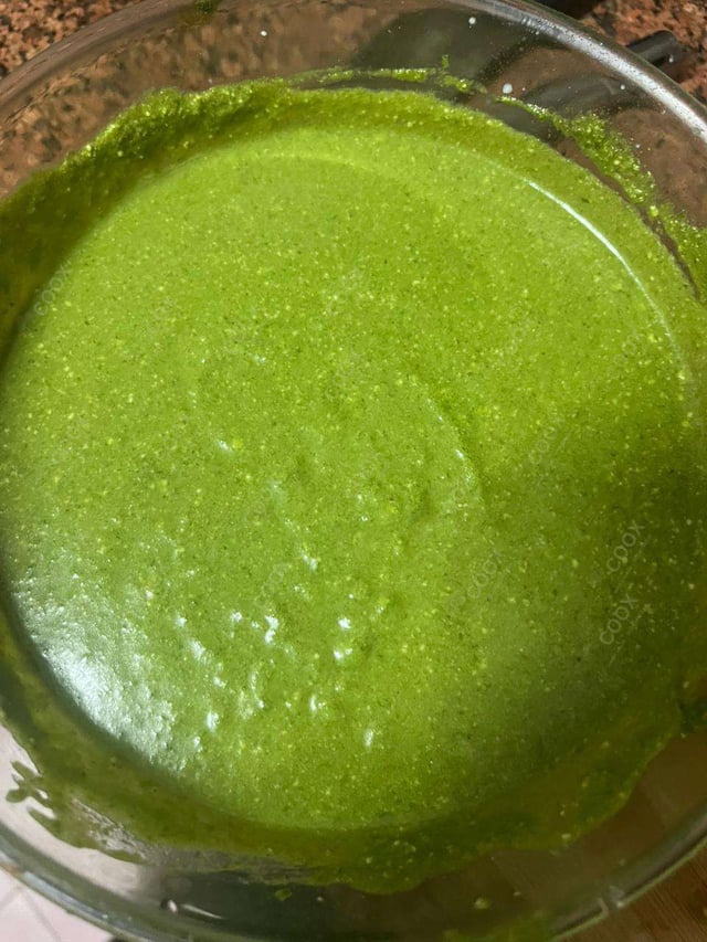 Delicious Green Chutney prepared by COOX