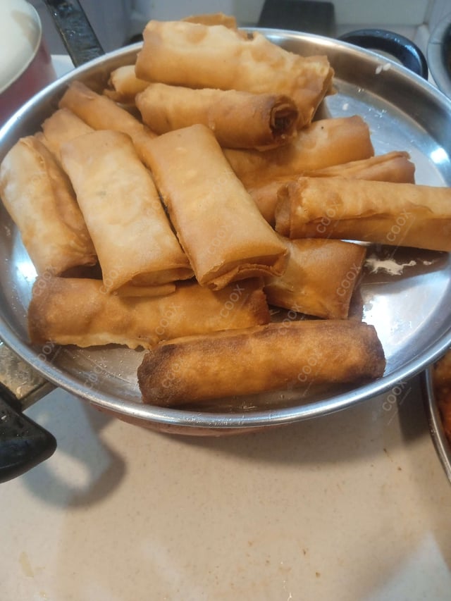 Delicious Threaded Paneer  prepared by COOX